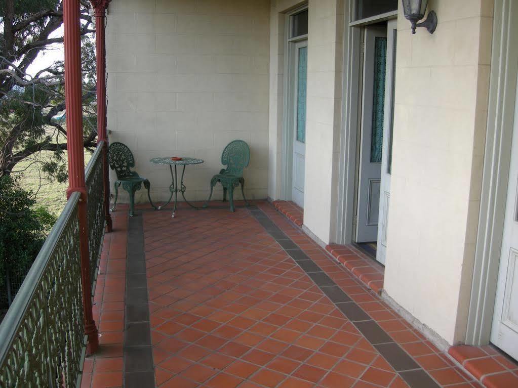 The Terrace At The Settlement Motel Cranbourne Exterior photo